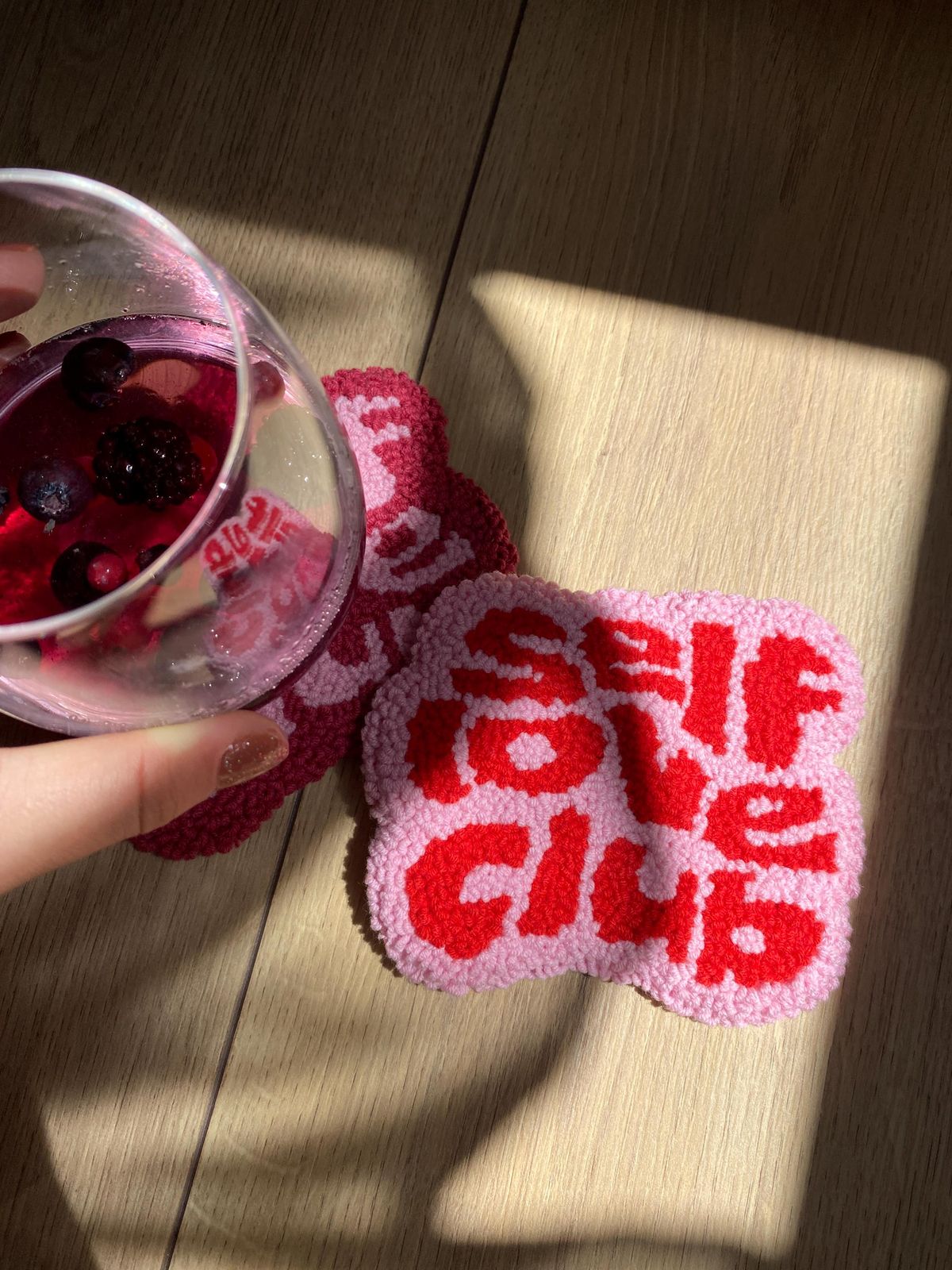 Journée créative spéciale 2026 à Besançon : broderie + punch needle + brunch végétarien